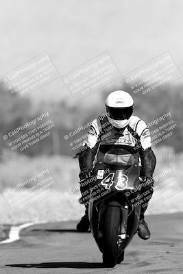 media/Nov-06-2023-Moto Forza (Mon) [[ce023d0744]]/4-Beginner Group/Session 3 (Track Exit)/